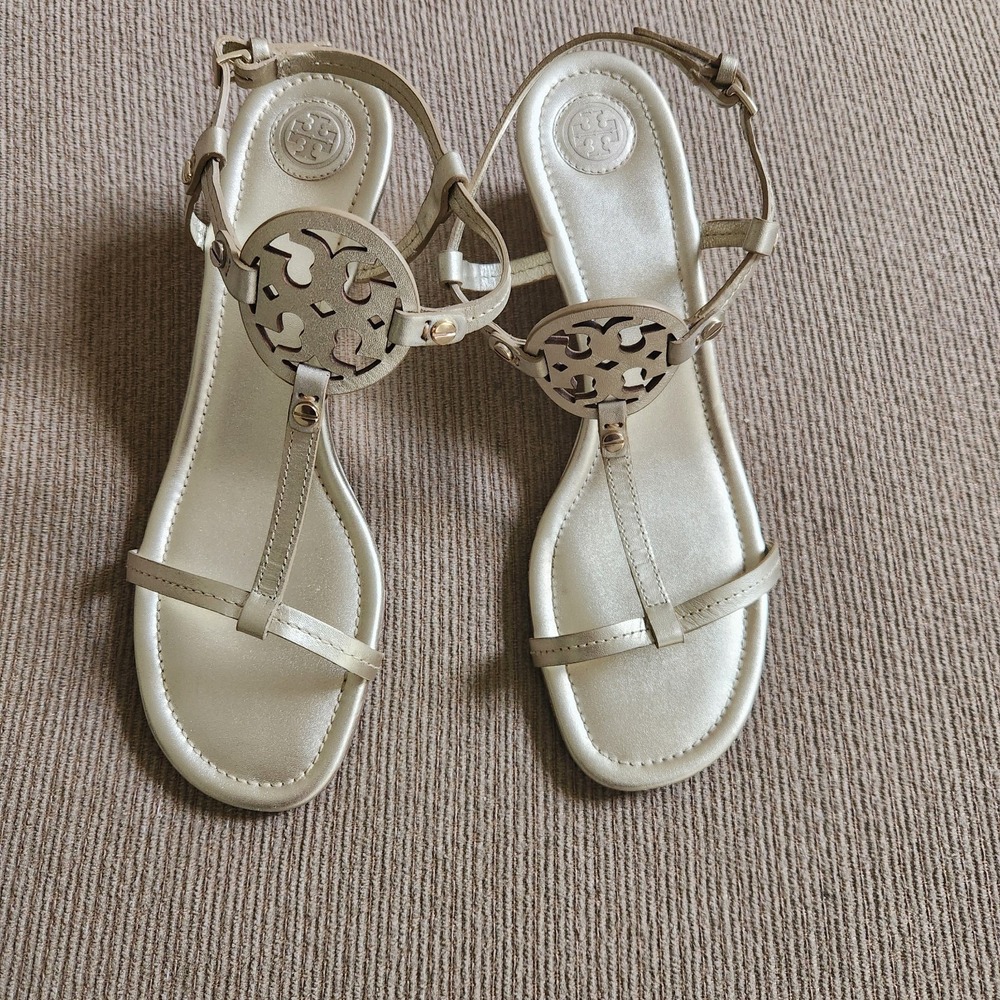 Tory Burch Gold Metallic Miller Logo T-Strap Low Wedge Sandal Leather Size 10M - Picture 2 of 9